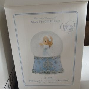 Precious Moments Light Blue Angel Snowflake Globe